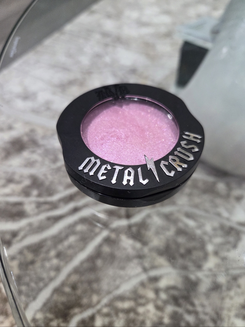 KAT VON D Extreme Metal Crush Highlighter In Roseshock